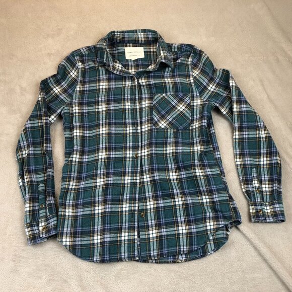 Aeropostale Womens Shirt Small Boyfriend Fit Green Blue Plaid Flannel Button Up - Picture 7 of 8